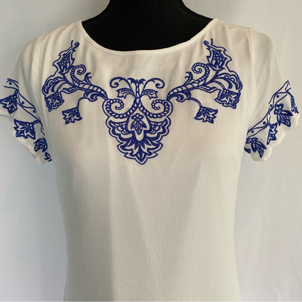White Lulus Dress Size S - Picture 7 of 8